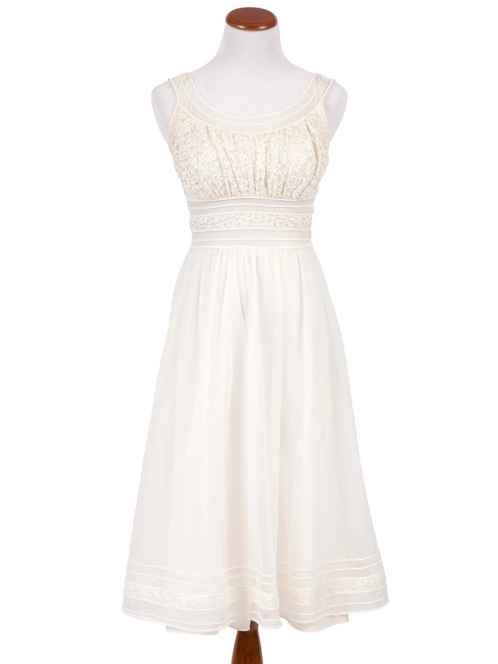 Shadow line ~  60s Lace Shear Night Gown Size 34